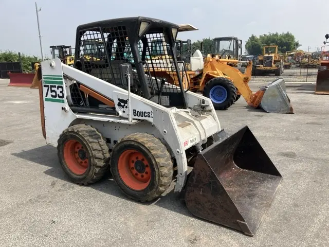 Xúc lật mini No.53