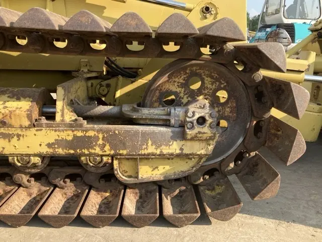 Xe ủi No.541 - 12