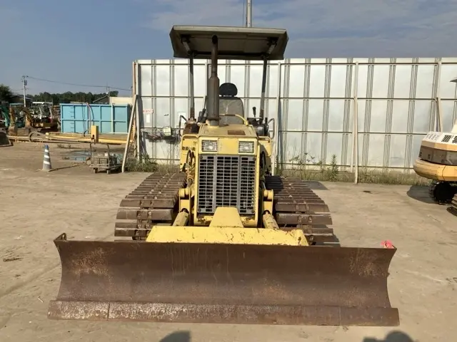 Xe ủi No.541 - 15