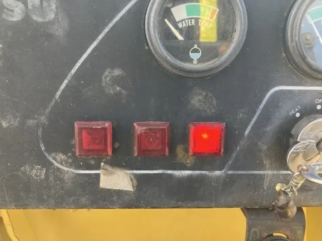Xe ủi No.541 - 19