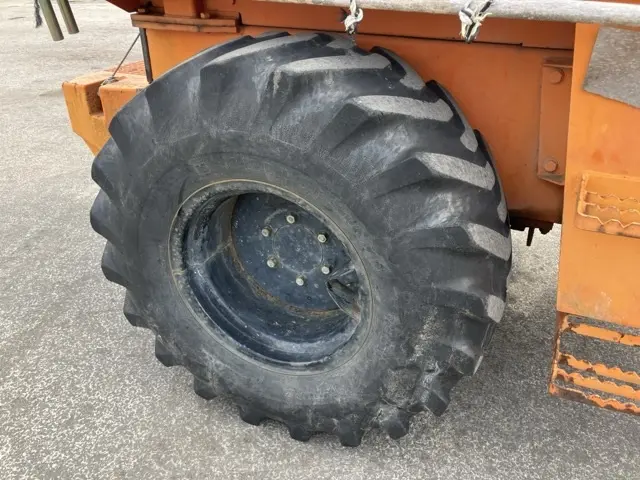 Xúc lật mini No.67 - 11