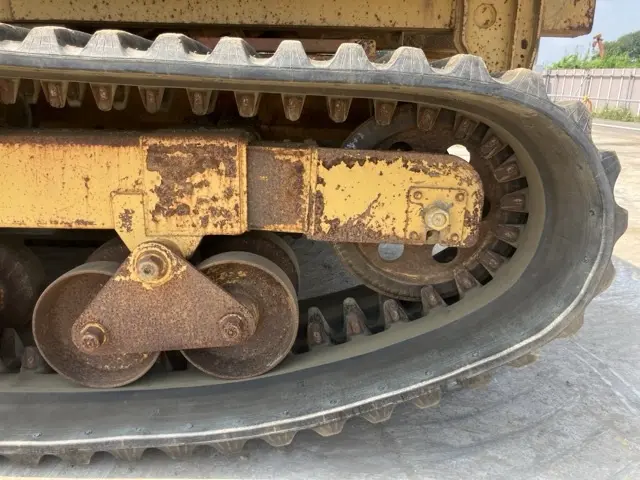 Xe ben xích No.79 - 9
