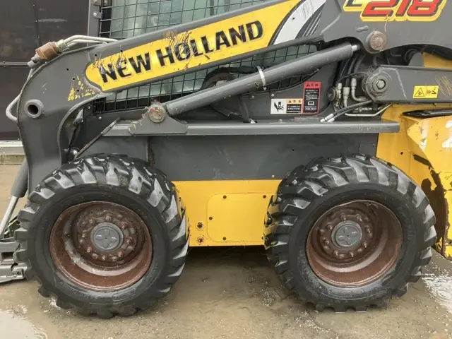 Xúc lật mini No.809 - 7