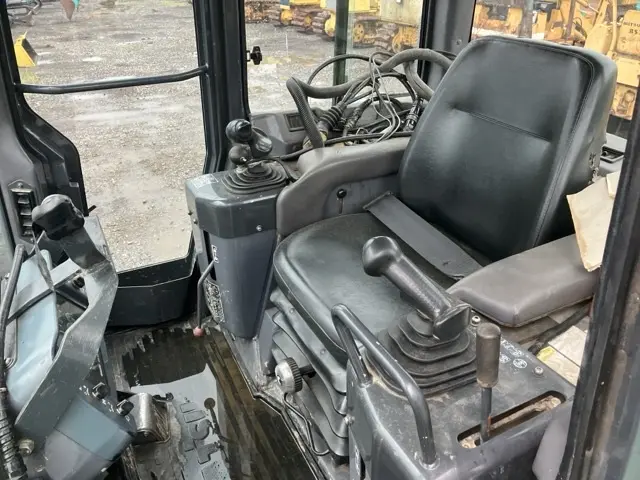 Xe ủi No.813 - 17