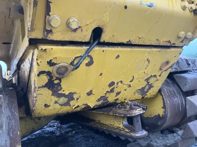 Xe ủi No.813 - 20