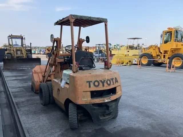 Máy xúc lật No.819 - 3
