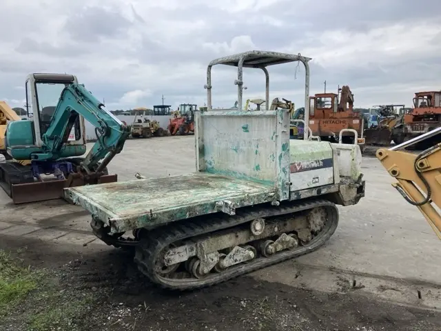 Xe ben xích No.822 - 2
