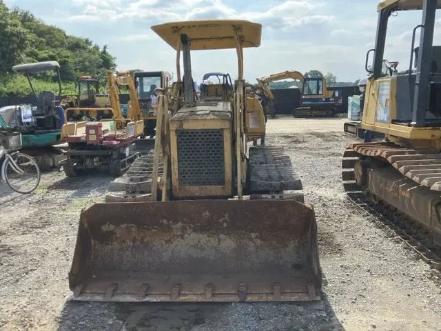 Xe ủi No.826 - 15