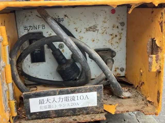 Xe nâng người No.11 - 21