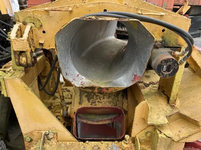SNOW REMOVING MACHINE No.343 - 15