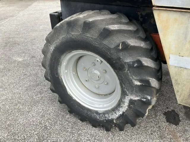 Xúc lật mini No.134 - 12