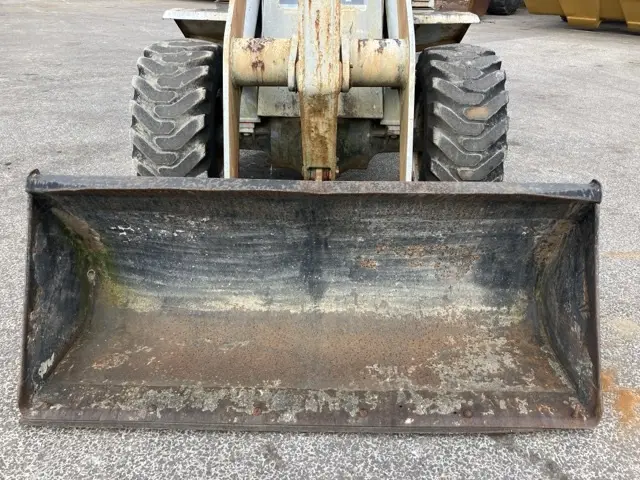 Xúc lật mini No.134 - 14