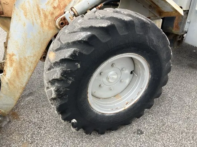 Xúc lật mini No.134 - 9