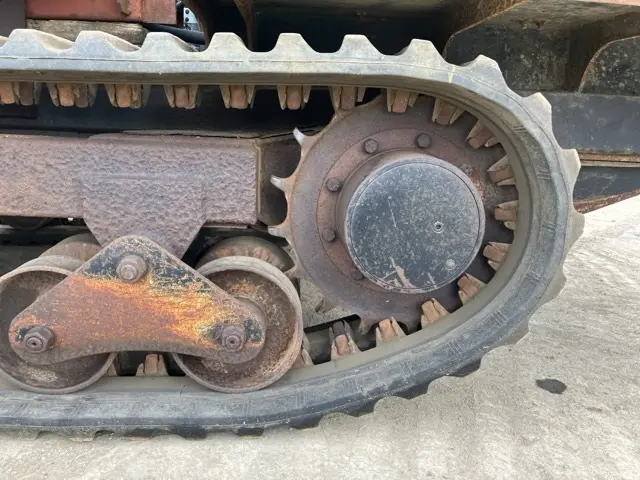 Xe ben xích No.144 - 13