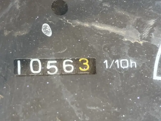 Xúc lật mini No.164 - 8