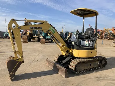 MINI EXCAVATOR
