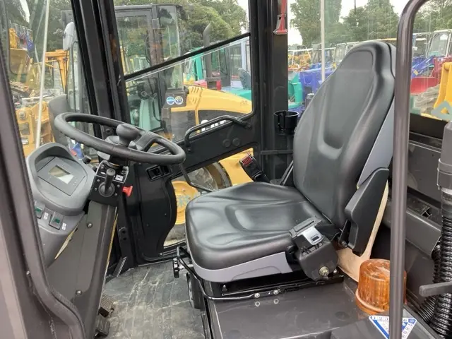 Xúc lật mini No.177 - 16