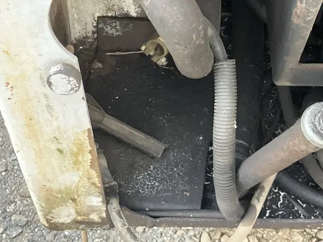Xúc lật mini No.1829 - 20