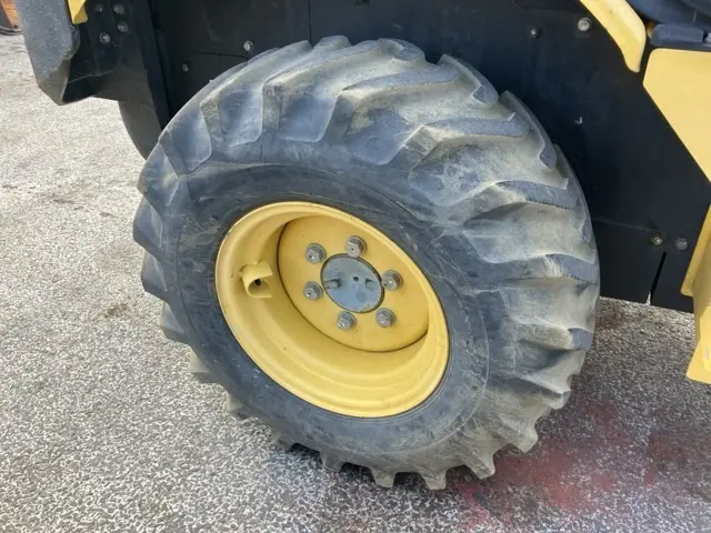 Xúc lật mini No.189 - 12