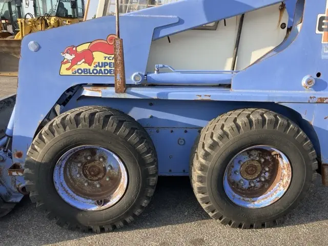 Xúc lật mini No.194 - 8