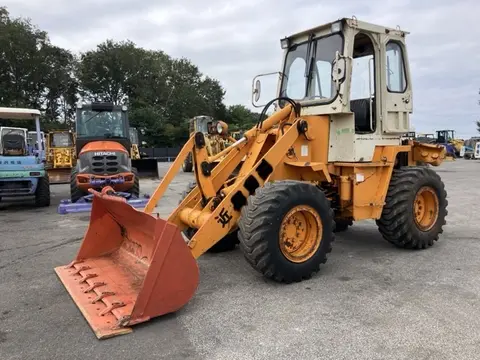 WHEEL LOADER