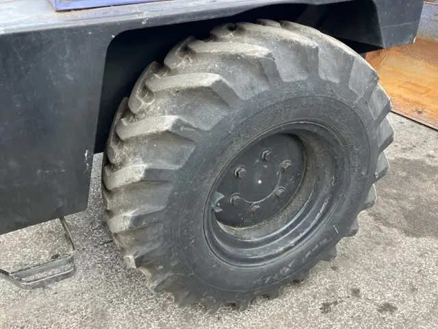 Xúc lật mini No.233 - 10