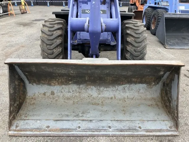 Xúc lật mini No.233 - 14