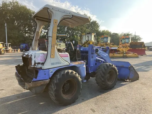 Xúc lật mini No.247 - 3