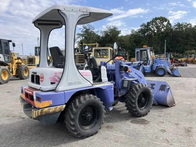 Xúc lật mini No.274 - 3