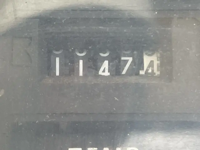 Xe ủi No.283 - 18