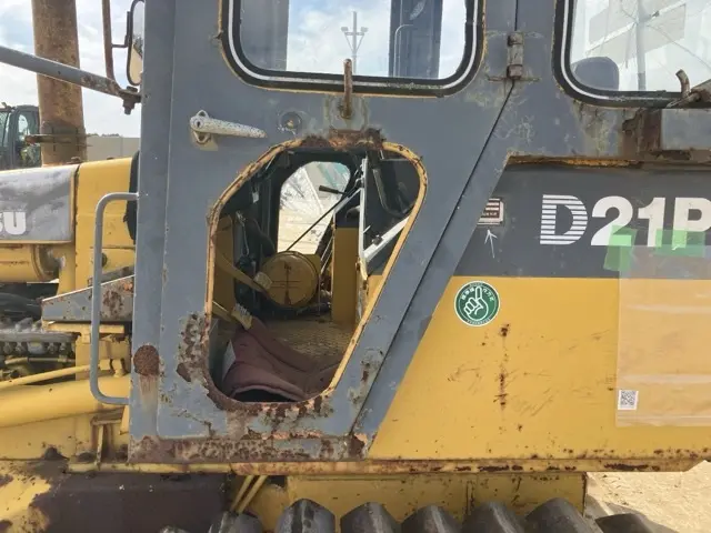 Xe ủi No.314 - 24