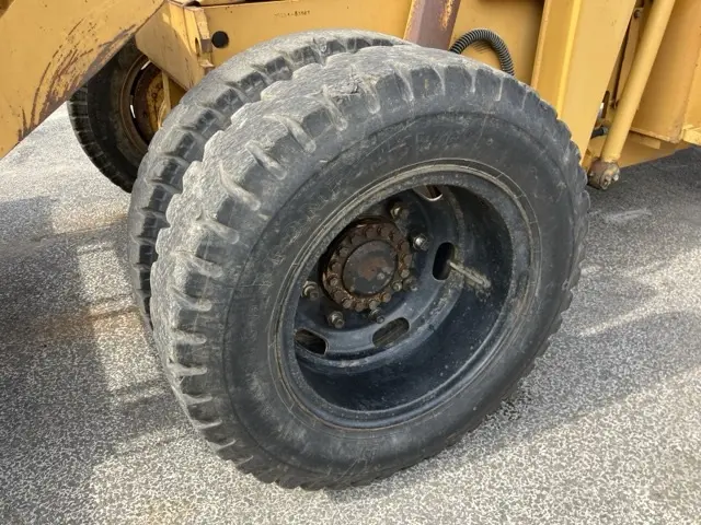 Máy xúc lật No.322 - 8