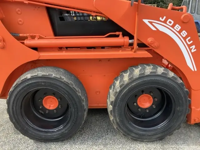 Xúc lật mini No.345 - 9