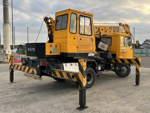 Xe cẩu No.350 - 3