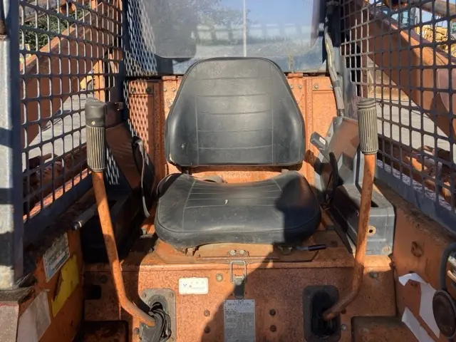 Xúc lật mini No.364 - 12