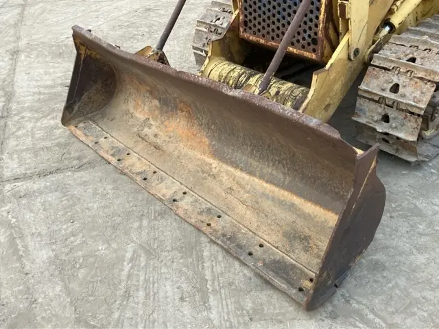 Xe ủi No.424 - 23