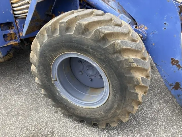 Xúc lật mini No.45 - 11