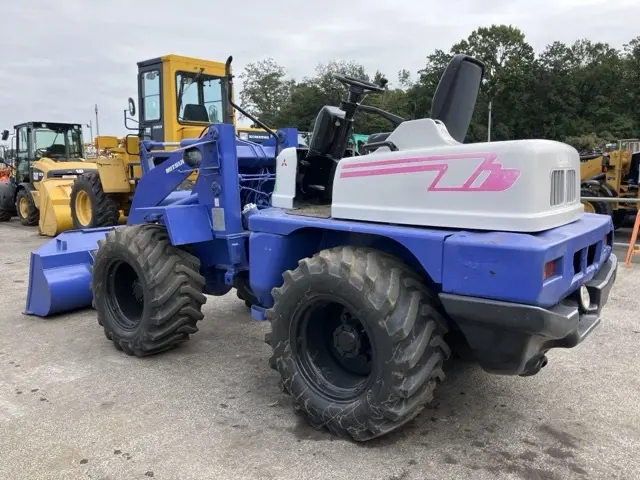 Xúc lật mini No.46 - 4