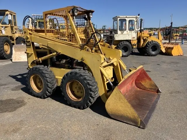 Xúc lật mini No.474 - 2