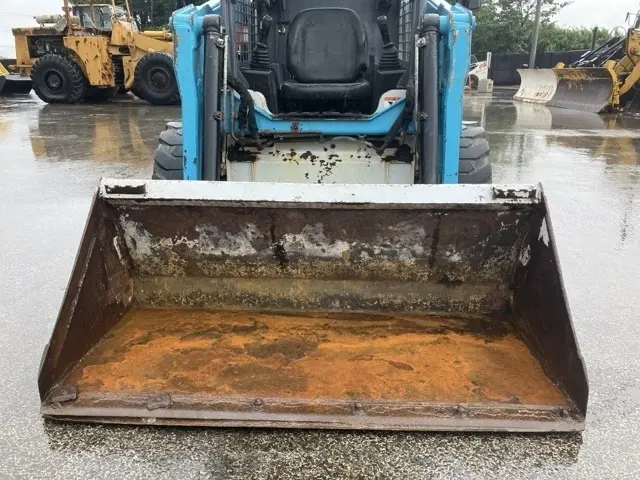 Xúc lật mini No.475 - 11