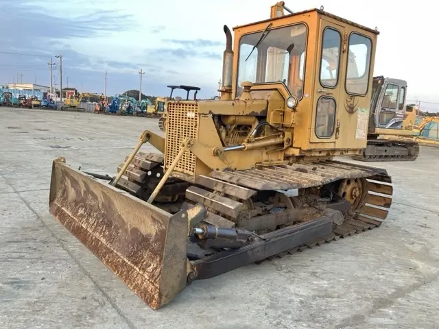 Xe ủi No.506