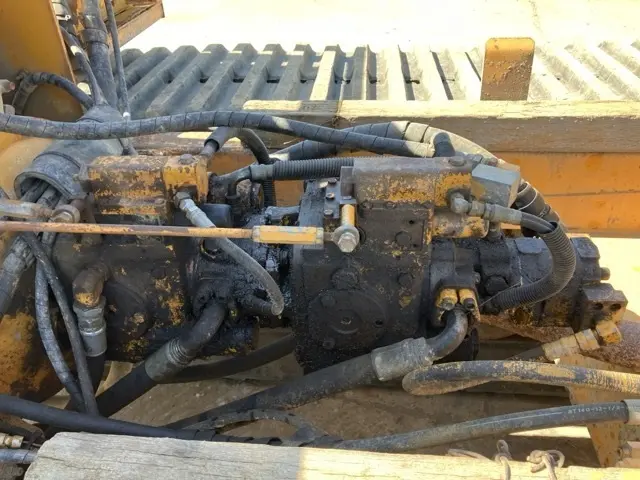 Xe ben xích No.508 - 19