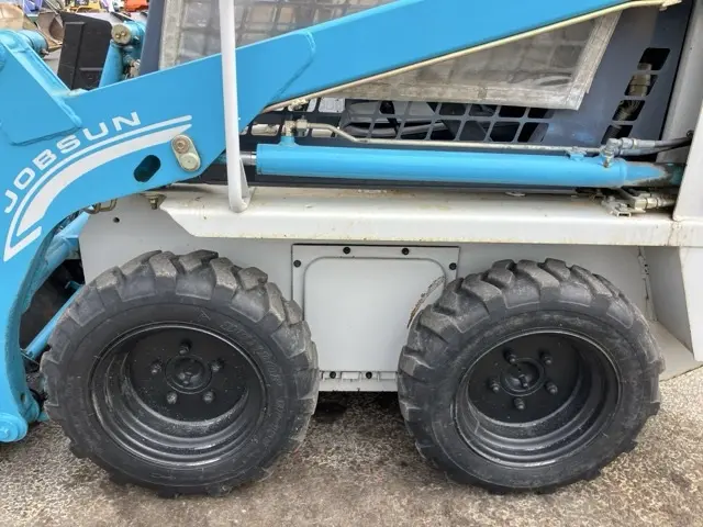 Xúc lật mini No.58 - 8