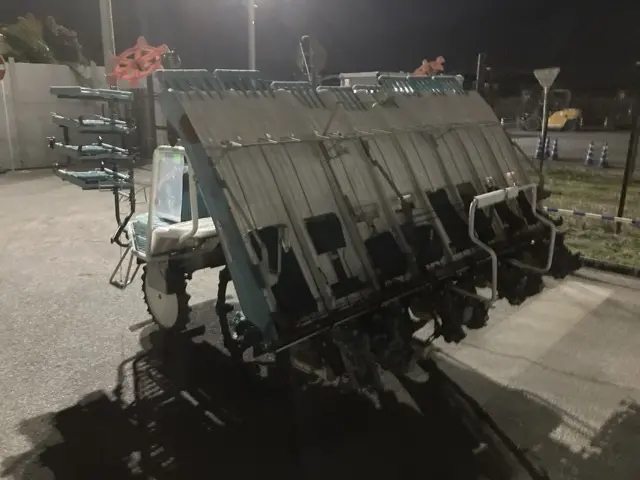 Máy cấy No.2183 - 4