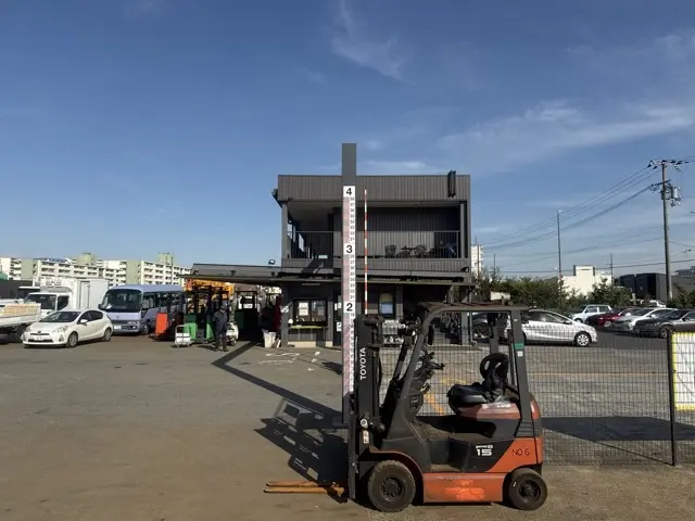 Xe nâng điện No.15009 - 15