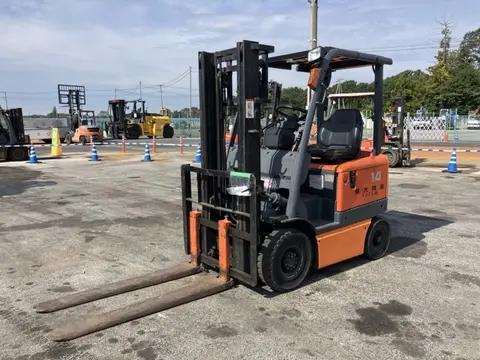 Xe nâng điện
