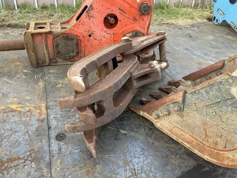Càng nâng No.6028