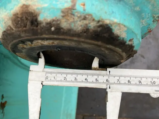 Gầu sửa mái dốc No.6028 - 8